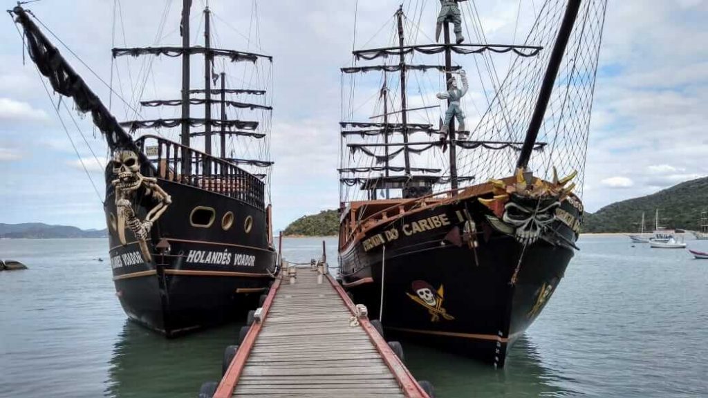Barcos Piratas